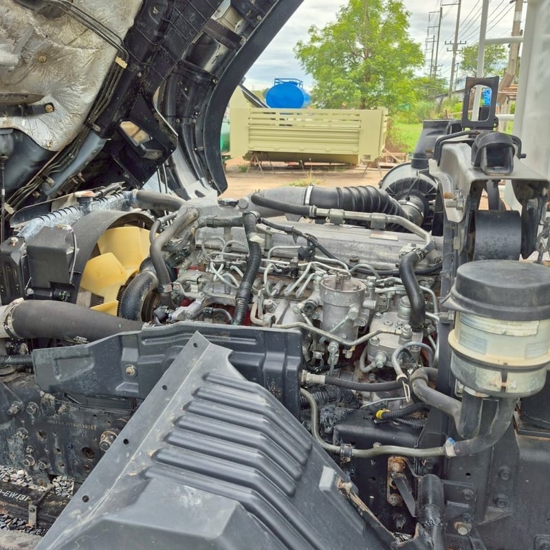 รถหกล้อดั้มพ์ ปี 60 เครื่อง 260 แรง