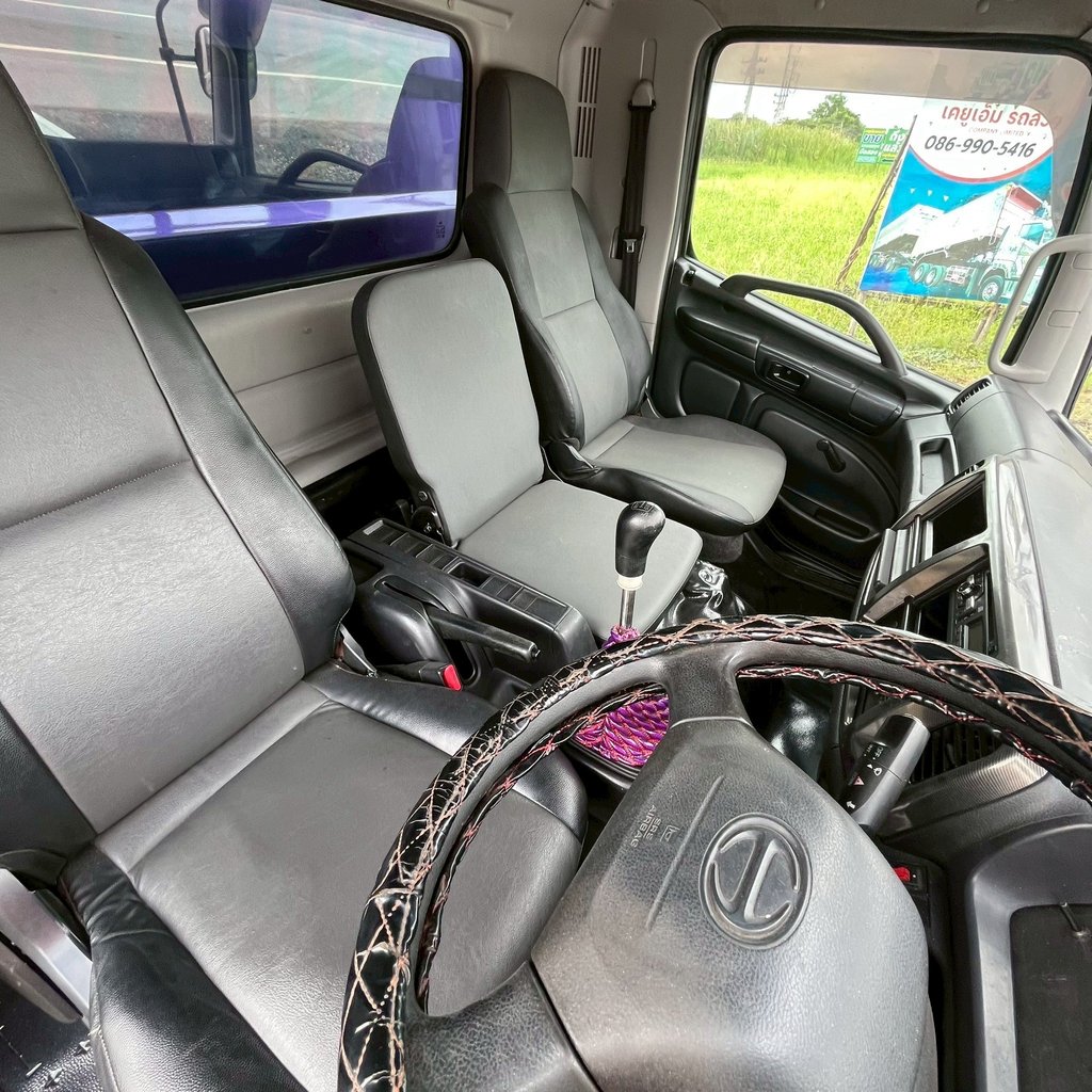 HINO FC 175แรงม้า รถบรรทุก 6ล้อ กระบะคอกสูง ปี2016 HINO FC 175แรงม้า รถบรรทุก 6ล้อ กระบะคอกสูง ปี2016