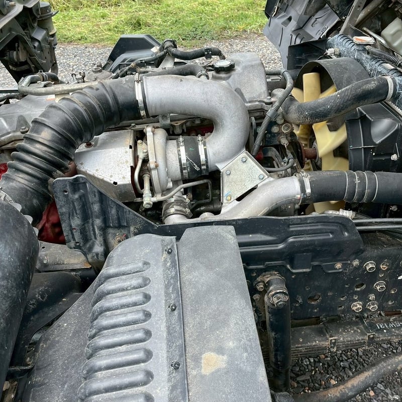 HINO FG 260แรงม้า รถบรรทุก 6ล้อ ดั้มพ์ ปี2017 HINO FG 260แรงม้า รถบรรทุก 6ล้อ ดั้มพ์ ปี2017