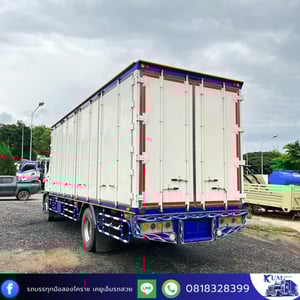 รถหกล้อตู้สิบบาน ปี 66 เครื่อง 240 แรง รถหกล้อตู้สิบบาน ปี 66 เครื่อง 240 แรง