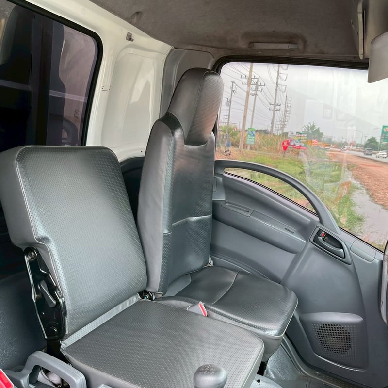 ISUZU FRR 210แรงม้า รถบรรทุก 6ล้อ ดั้มพ์ ปี2021