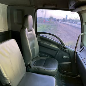 ISUZU FTR 240แรงม้า รถบรรทุก 6ล้อ ตู้แห้ง ปี2013