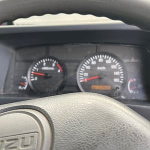 รถหกล้อดั้มพ์