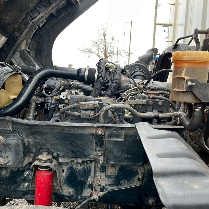 ISUZU FTR 240แรงม้า รถบรรทุก 6ล้อ กระบะคอกสูง ปี2011