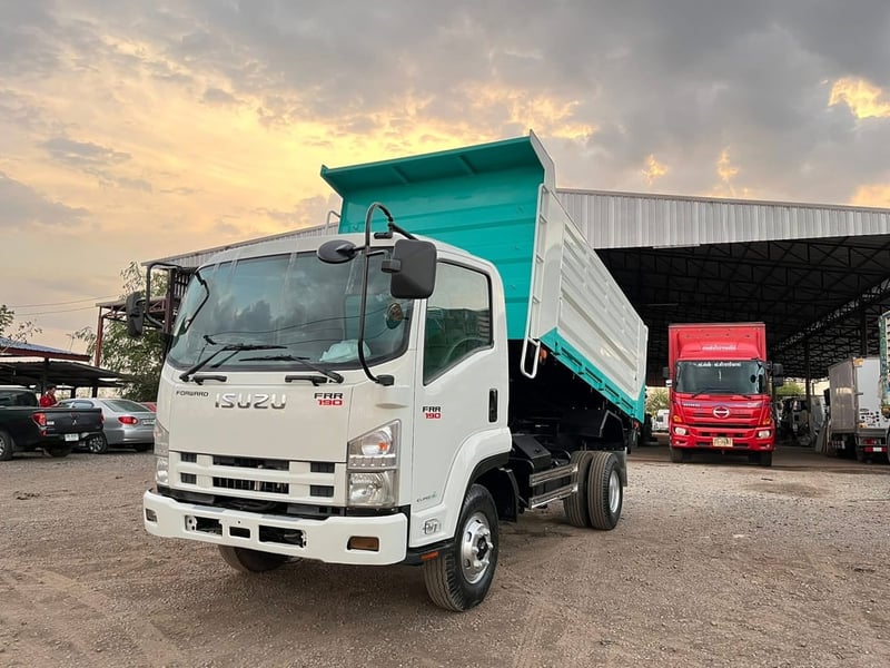 ISUZU FRR 190แรงม้า รถบรรทุก 6ล้อ ดั้มพ์ ปี2018 ISUZU FRR 190แรงม้า รถบรรทุก 6ล้อ ดั้มพ์ ปี2018
