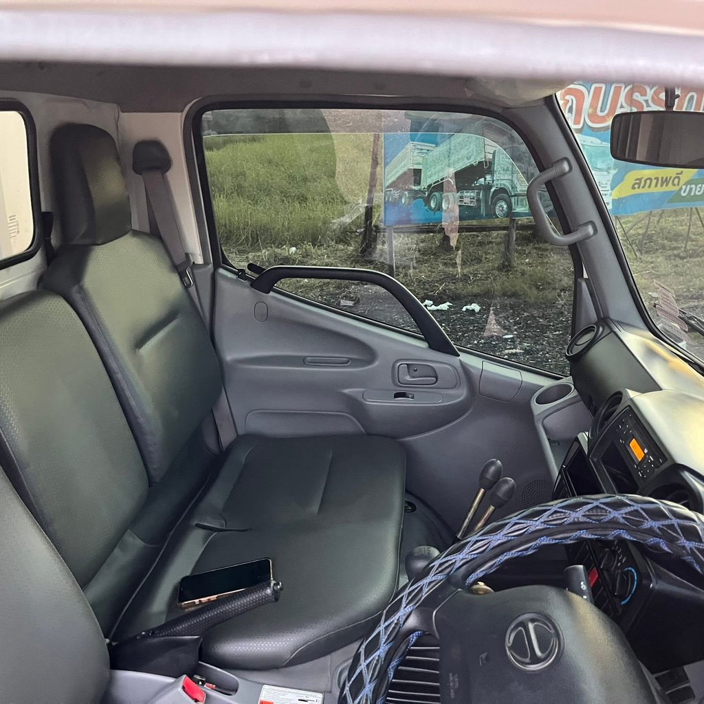 HINO XZU 150แรงม้า รถบรรทุก 6ล้อ ดั้มพ์ ปี2023