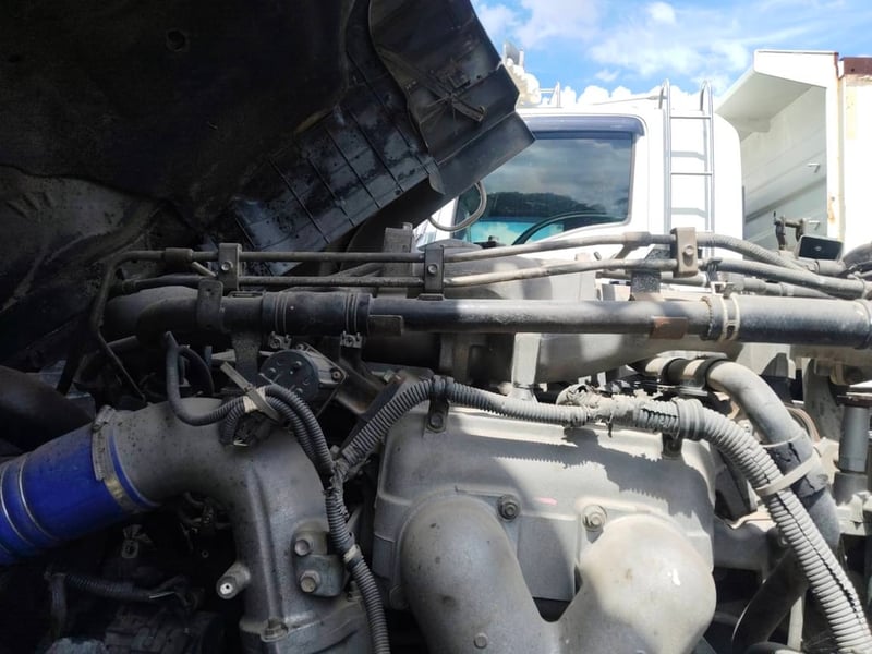 ISUZU FXZ 360แรงม้า รถบรรทุก 10ล้อ ดั้มพ์ ปี2014 ISUZU FXZ 360แรงม้า รถบรรทุก 10ล้อ ดั้มพ์ ปี2014