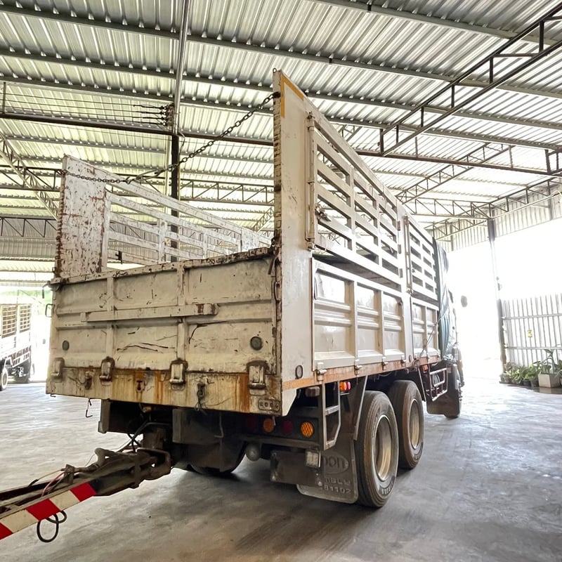 HINO FM 344แรงม้า รถบรรทุก 10ล้อ กระบะเหล็ก ปี2021 เลขไมล์น้อยกว่า 500,000 กม.