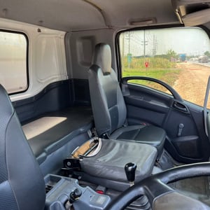 ISUZU FXZ 360แรงม้า รถบรรทุก 10ล้อ ดั้มพ์ ปี2013 ISUZU FXZ 360แรงม้า รถบรรทุก 10ล้อ ดั้มพ์ ปี2013