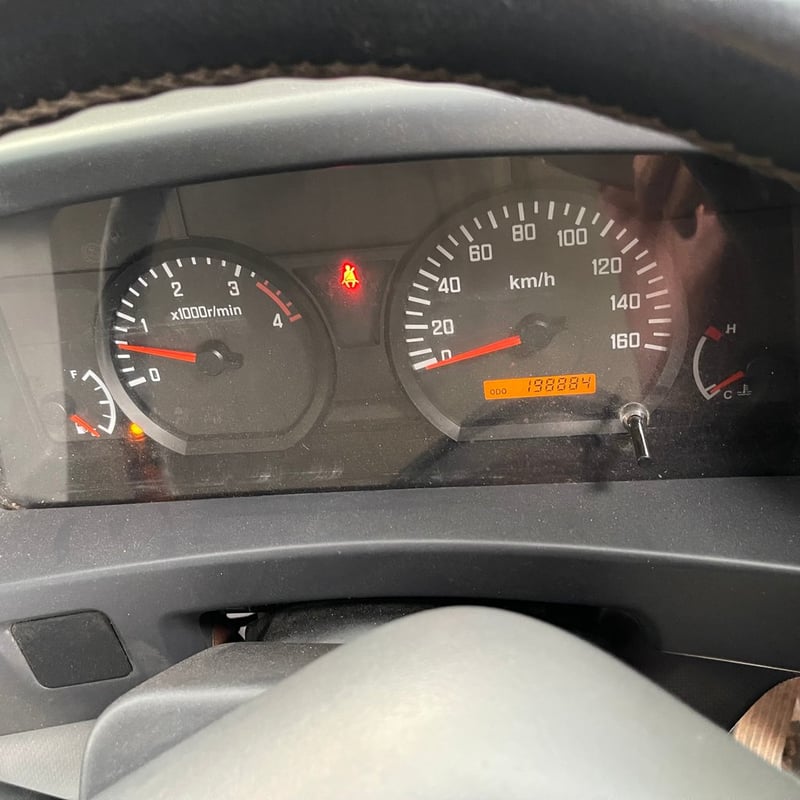 รถหกล้อดั้มพ์ ปี 56 เครื่อง 150 แรง รถหกล้อดั้มพ์ ปี 56 เครื่อง 150 แรง