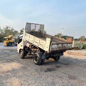 HINO XZU 150แรงม้า รถบรรทุก 6ล้อ ดั้มพ์ ปี2020