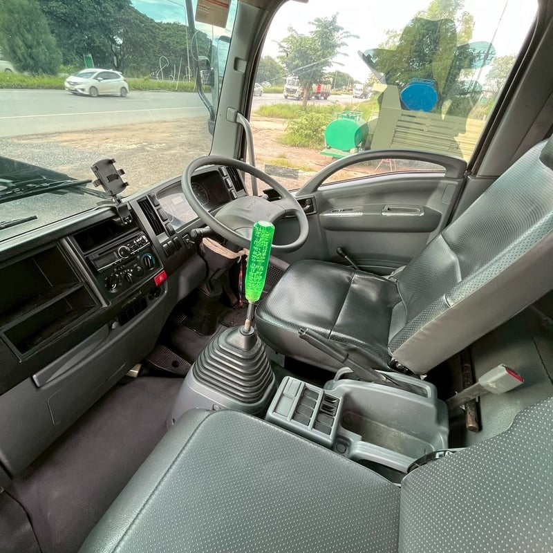 ISUZU FRR 210แรงม้า รถบรรทุก 6ล้อ ดั้มพ์ ปี2021