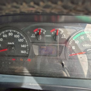 รถหกล้อดั้มพ์ ปี 60 เครื่อง 260 แรง