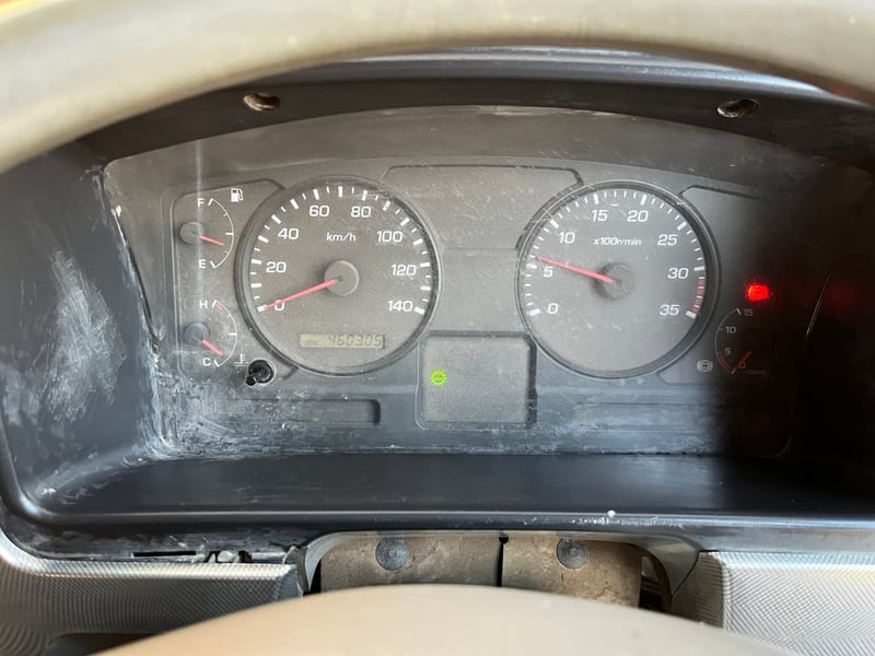 MITSUBISHI FUSO FN 270แรงม้า รถบรรทุก 10ล้อ ดั้มพ์ ปี2011