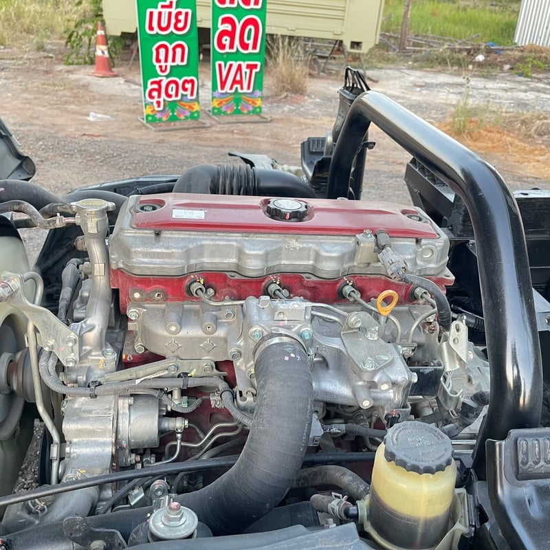 HINO XZU 150แรงม้า รถบรรทุก 6ล้อ ดั้มพ์ ปี2021