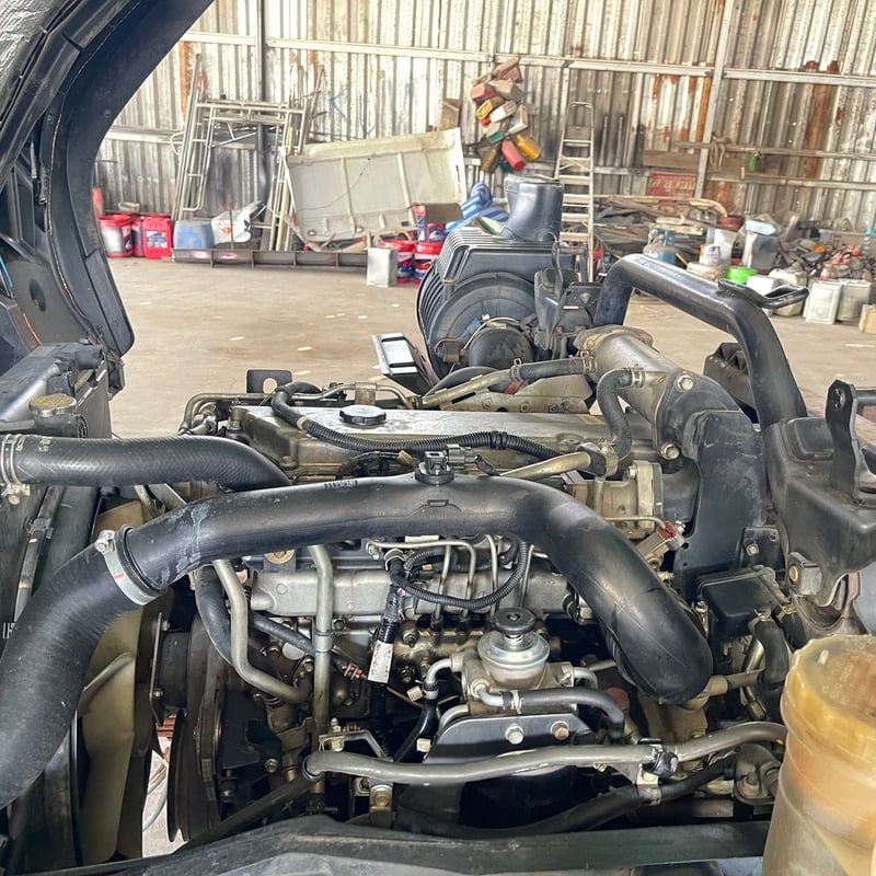 ISUZU FRR 190แรงม้า รถบรรทุก 6ล้อ ดั้มพ์ ปี2018 ISUZU FRR 190แรงม้า รถบรรทุก 6ล้อ ดั้มพ์ ปี2018