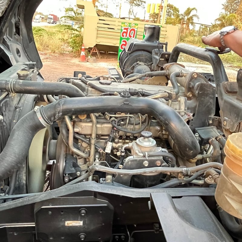 ISUZU FRR 210แรงม้า รถบรรทุก 6ล้อ ดั้มพ์ ปี2018