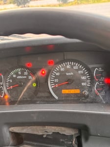 ISUZU FXZ 360แรงม้า รถบรรทุก 10ล้อ ดั้มพ์ ปี2014