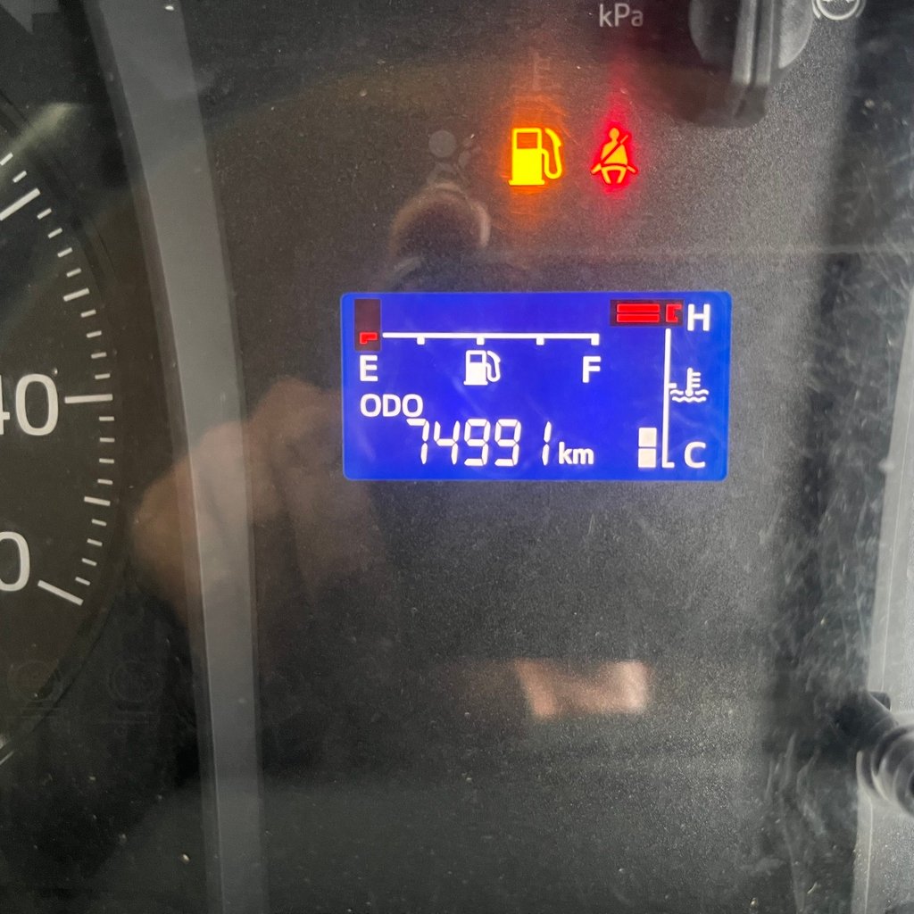 HINO FC 210แรงม้า รถบรรทุก 6ล้อ ดั้มพ์ ปี2022