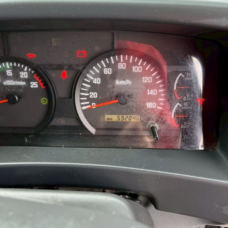 รถสิบล้อดั้มพ์ ปี 56 เครื่อง 360 แรง กระบะสามมิตร รถสิบล้อดั้มพ์ ปี 56 เครื่อง 360 แรง กระบะสามมิตร