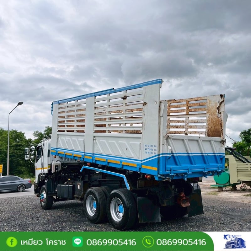 รถสิบล้อดั้มพ์ ปี 56 เครื่อง 360 แรง