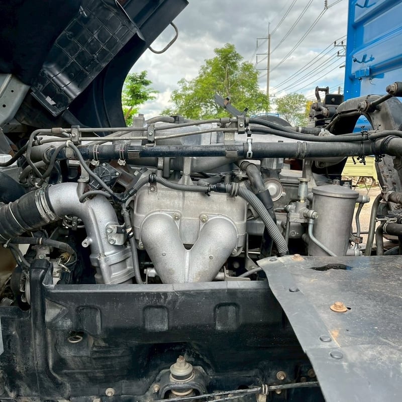 ISUZU FXZ 360แรงม้า รถบรรทุก 10ล้อ ดั้มพ์ ปี2013