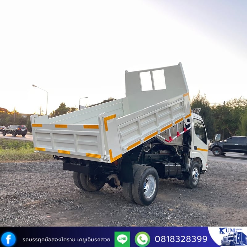 HINO XZU 150แรงม้า รถบรรทุก 6ล้อ ดั้มพ์ ปี2021