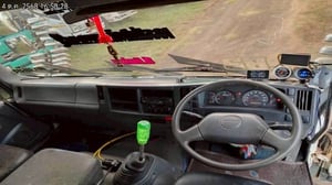 ISUZU FVZ 300แรงม้า รถบรรทุก 10ล้อ ดั้มพ์ ปี2014 ISUZU FVZ 300แรงม้า รถบรรทุก 10ล้อ ดั้มพ์ ปี2014