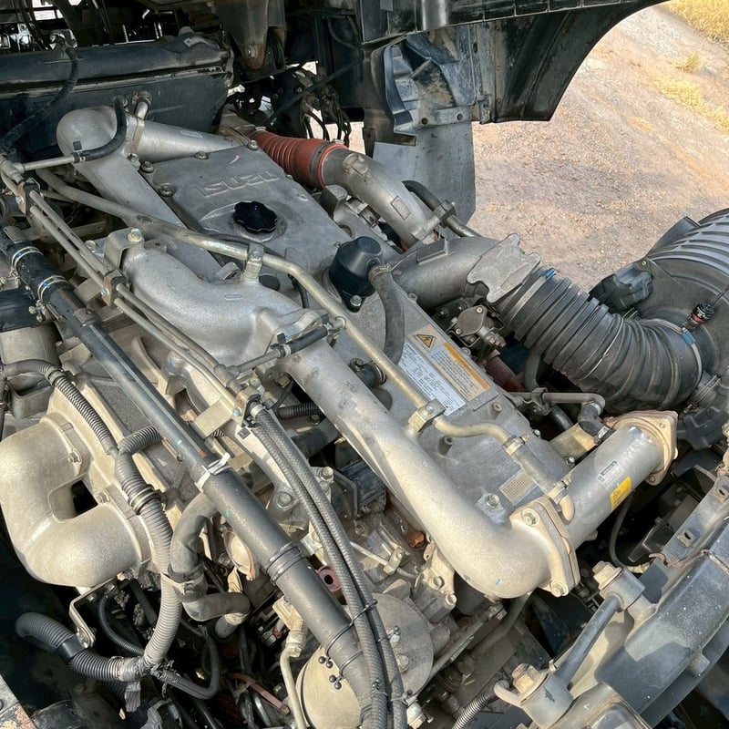 ISUZU FXZ 360แรงม้า รถบรรทุก 10ล้อ ดั้มพ์ ปี2014