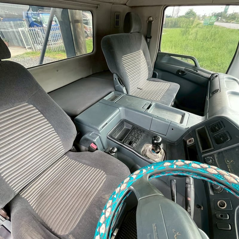 MITSUBISHI FUSO FV 380แรงม้า รถบรรทุก หัวลาก 10ล้อ หัวลาก เฉพาะหัว ปี2012 MITSUBISHI FUSO FV 380แรงม้า รถบรรทุก หัวลาก 10ล้อ หัวลาก เฉพาะหัว ปี2012