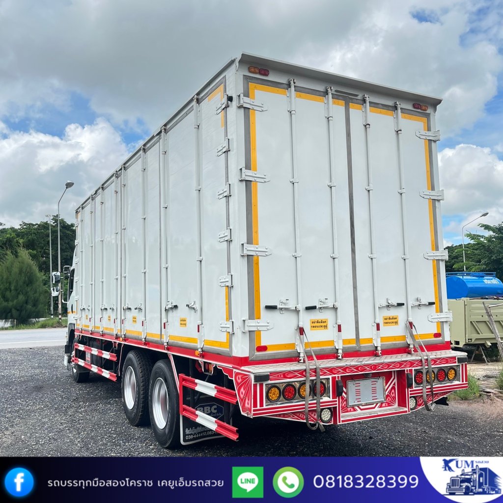 ISUZU FVM 240แรงม้า รถบรรทุก 10ล้อ ตู้แห้ง ปี2014 ISUZU FVM 240แรงม้า รถบรรทุก 10ล้อ ตู้แห้ง ปี2014