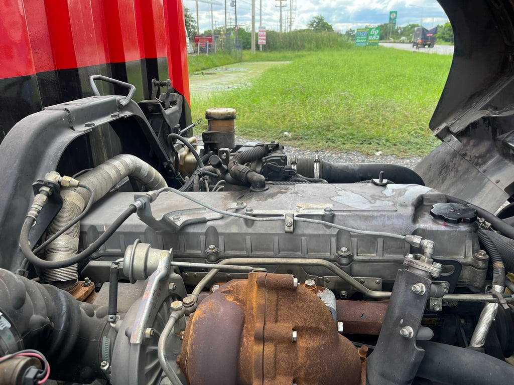 ISUZU FVM 240แรงม้า รถบรรทุก 10ล้อ ตู้แห้ง ปี2014