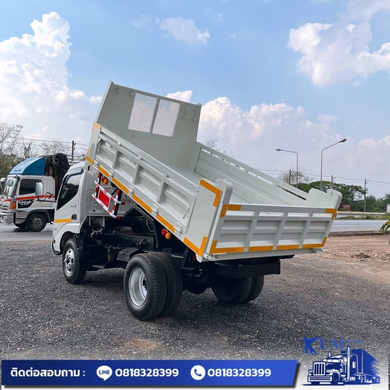 HINO XZU 150แรงม้า รถบรรทุก 6ล้อ ดั้มพ์ ปี2020