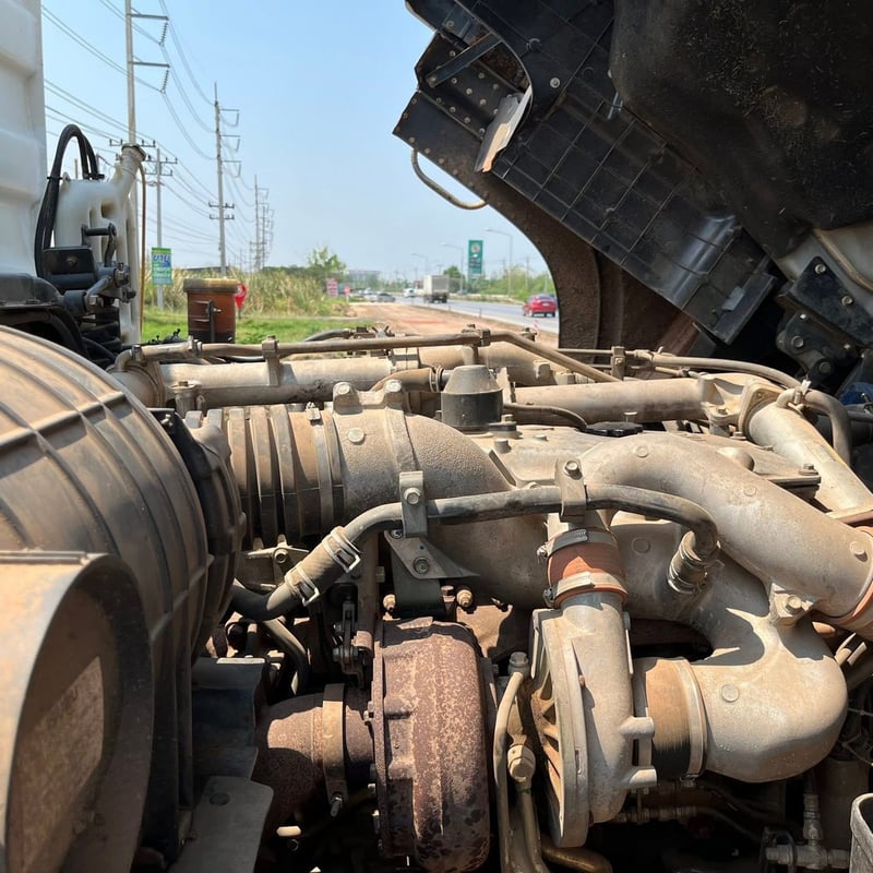 ISUZU FXZ 360แรงม้า รถบรรทุก 10ล้อ ดั้มพ์ ปี2013