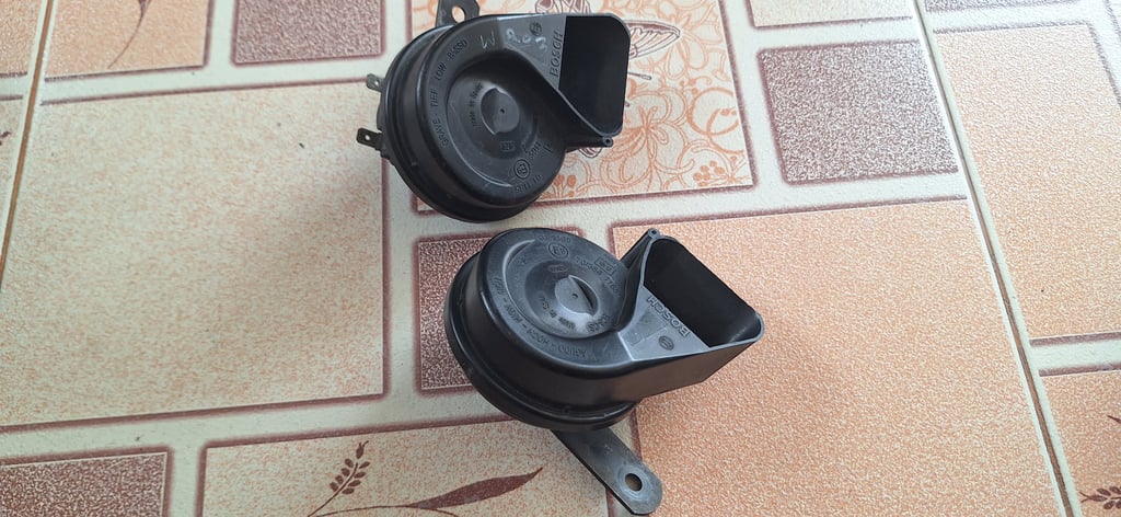 แตร BOSCH ติดรถ Benz แท้ Made in Spain 