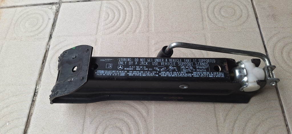 แม่แรง BENZ แท้ แม่แรง BENZ แท้