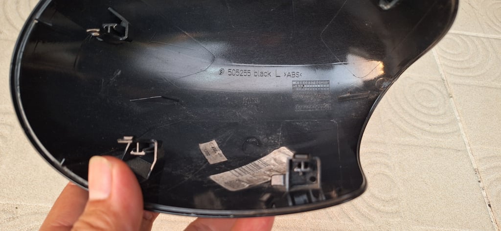 ฝาครอบกระจกมองข้าง Mini R56 แท้ ข้างซ้าย สีดำ ฝาครอบกระจกมองข้าง Mini R56 แท้ ข้างซ้าย สีดำ