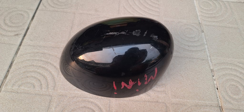 ฝาครอบกระจกมองข้าง Mini R56 แท้ ข้างซ้าย สีดำ ฝาครอบกระจกมองข้าง Mini R56 แท้ ข้างซ้าย สีดำ