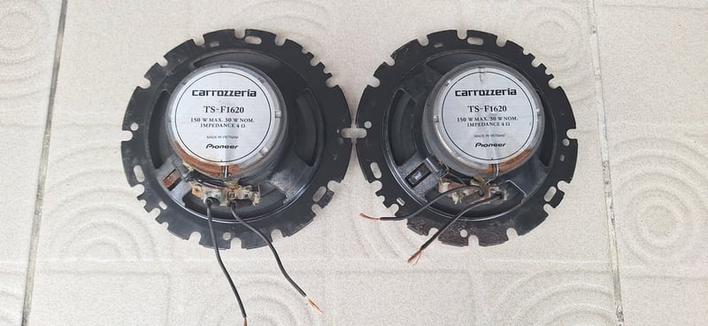 ดอกลำโพงติดรถยนต์ Carrozzeria 150W ขนาด 6นิ้ว 