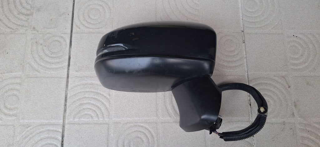 กระจกมองข้าง HONDA JAZZ GK ข้างขวา ปี2018 แท้ สีดำ กระจกมองข้าง HONDA JAZZ GK ข้างขวา ปี2018 แท้ สีดำ