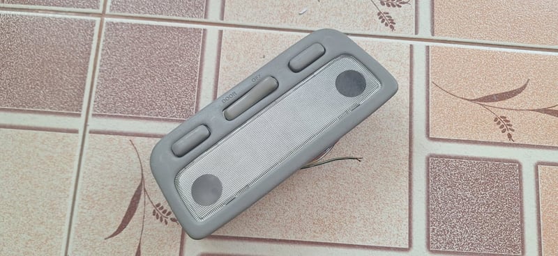 ไฟส่องแผนที่ TOYOTA รุ่นเก่า ตรงรุ่น Toyota Celica T20 1994 ไฟส่องแผนที่ TOYOTA รุ่นเก่า ตรงรุ่น Toyota Celica T20 1994