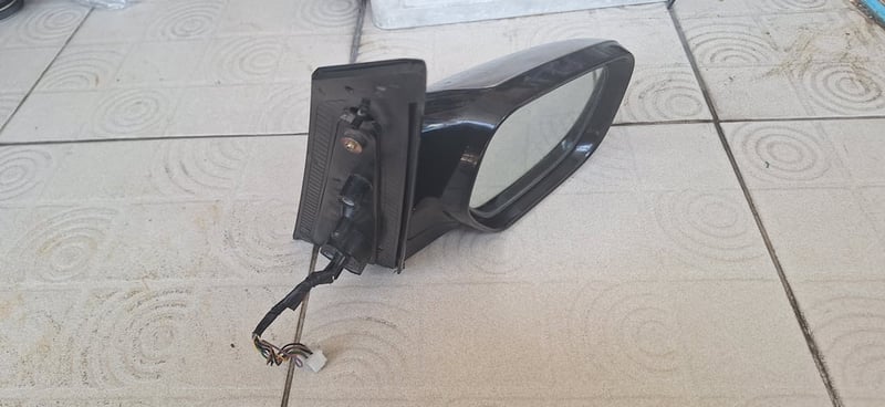 กระจกมองข้าง Mitsubishi Space Wagon แท้ ข้างขวา