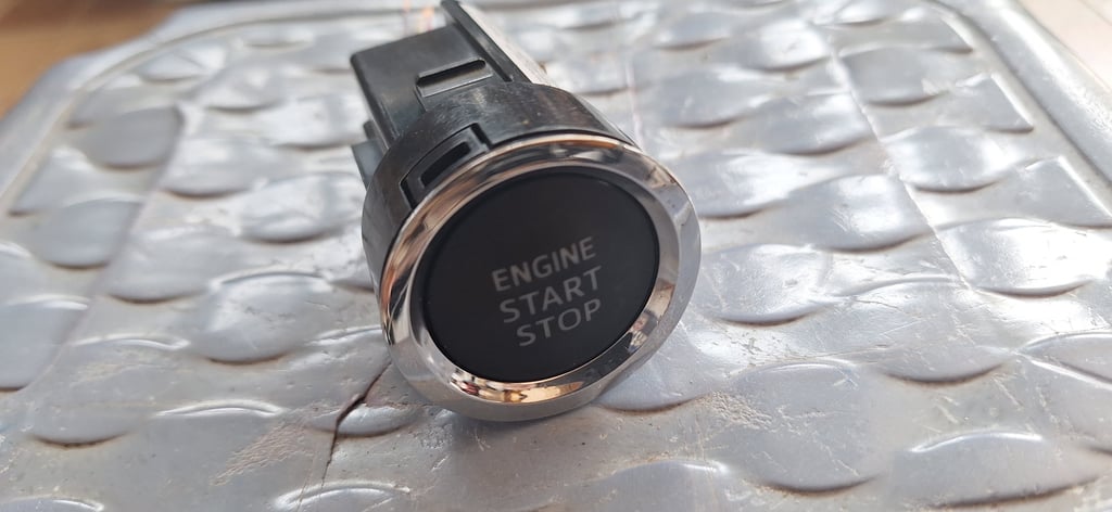 ปุ่มกดสตาร์ toyota มือสองญี่ปุ่น