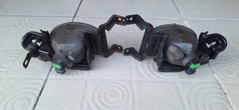 ไฟตัดหมอก Honda แท้ รุ่นเลนส์ใหญ่ ไฟตัดหมอก Honda แท้ รุ่นเลนส์ใหญ่