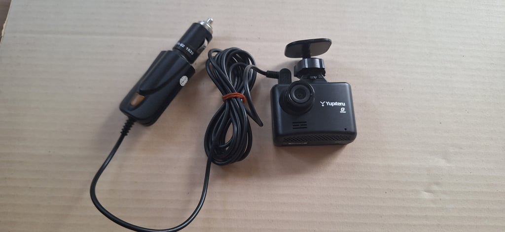กล้องติดหน้ารถ Yupiteru รุ่น DRY-ST500 มือสองญี่ปุ่น กล้องติดหน้ารถ Yupiteru รุ่น DRY-ST500 มือสองญี่ปุ่น