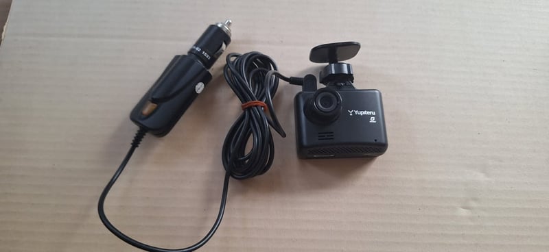 กล้องติดหน้ารถ Yupiteru รุ่น DRY-ST500 มือสองญี่ปุ่น