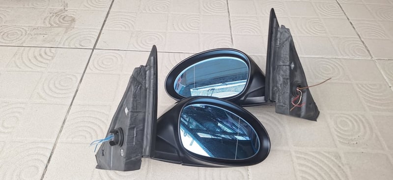 กระจกมองข้าง BMW E90 3 Series ปี2006-2008 แท้ สีดำ กระจกมองข้าง BMW E90 3 Series ปี2006-2008 แท้ สีดำ