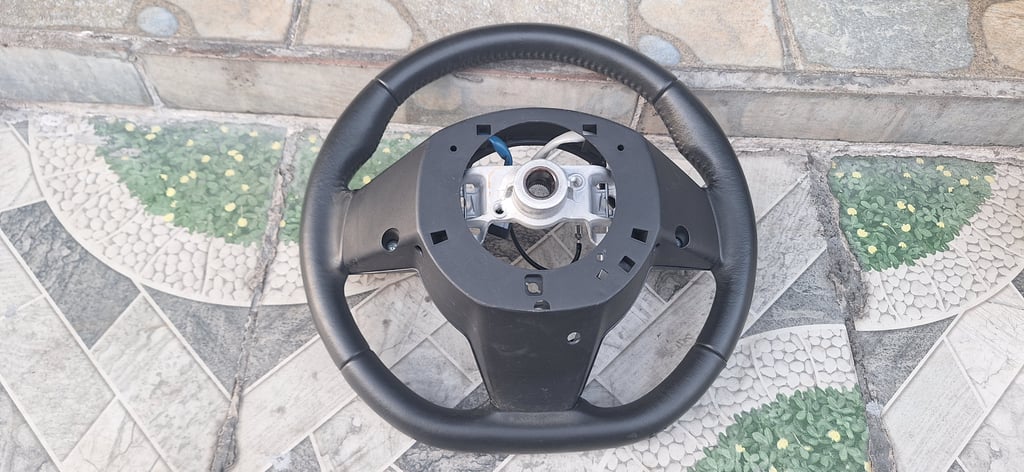 พวงมาลัย SUZUKI แท้ถอดญี่ปุ่น