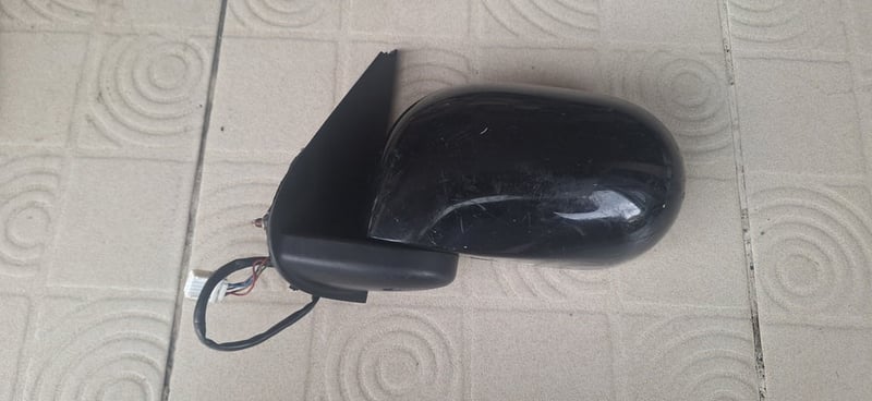 กระจกมองข้าง NISSAN Cube ข้างซ้าย ไม่มีเลนส์กระจก กระจกมองข้าง NISSAN Cube ข้างซ้าย ไม่มีเลนส์กระจก