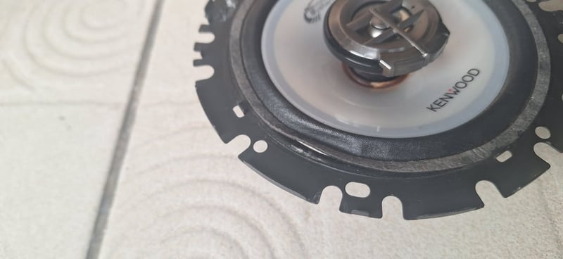 ดอกลำโพงติดรถยนต์ 6นิ้ว KENWOOD 